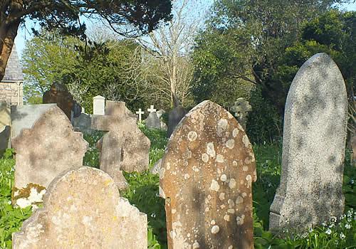 Photo Gallery Image - Budock Parish Church Graveyard